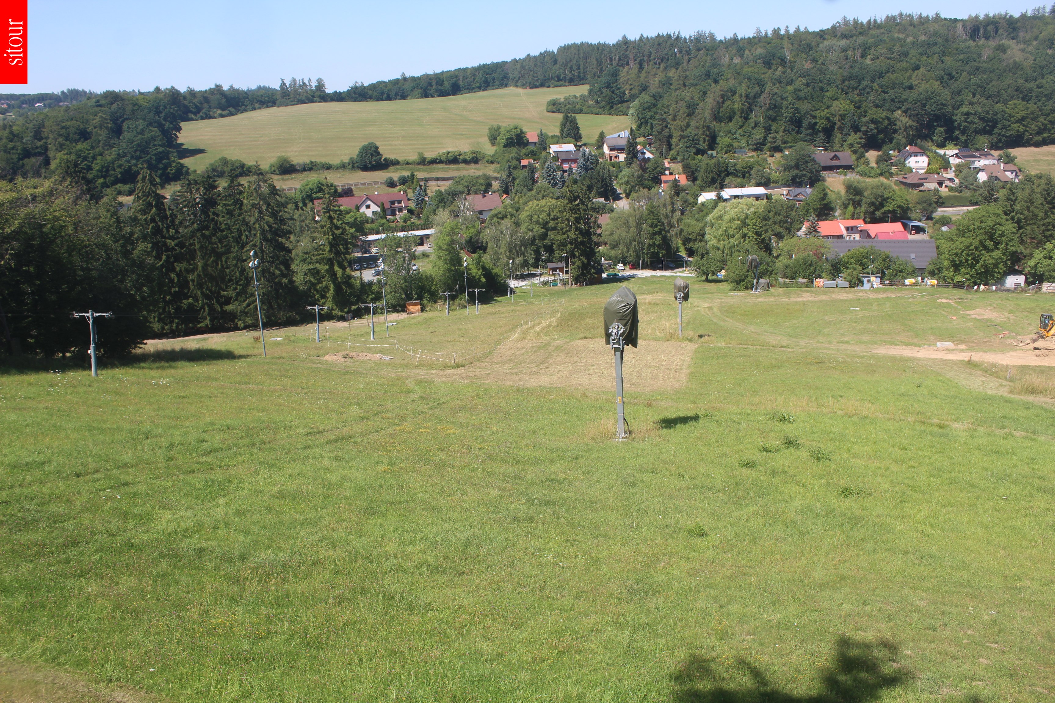 CHOTOUŇ