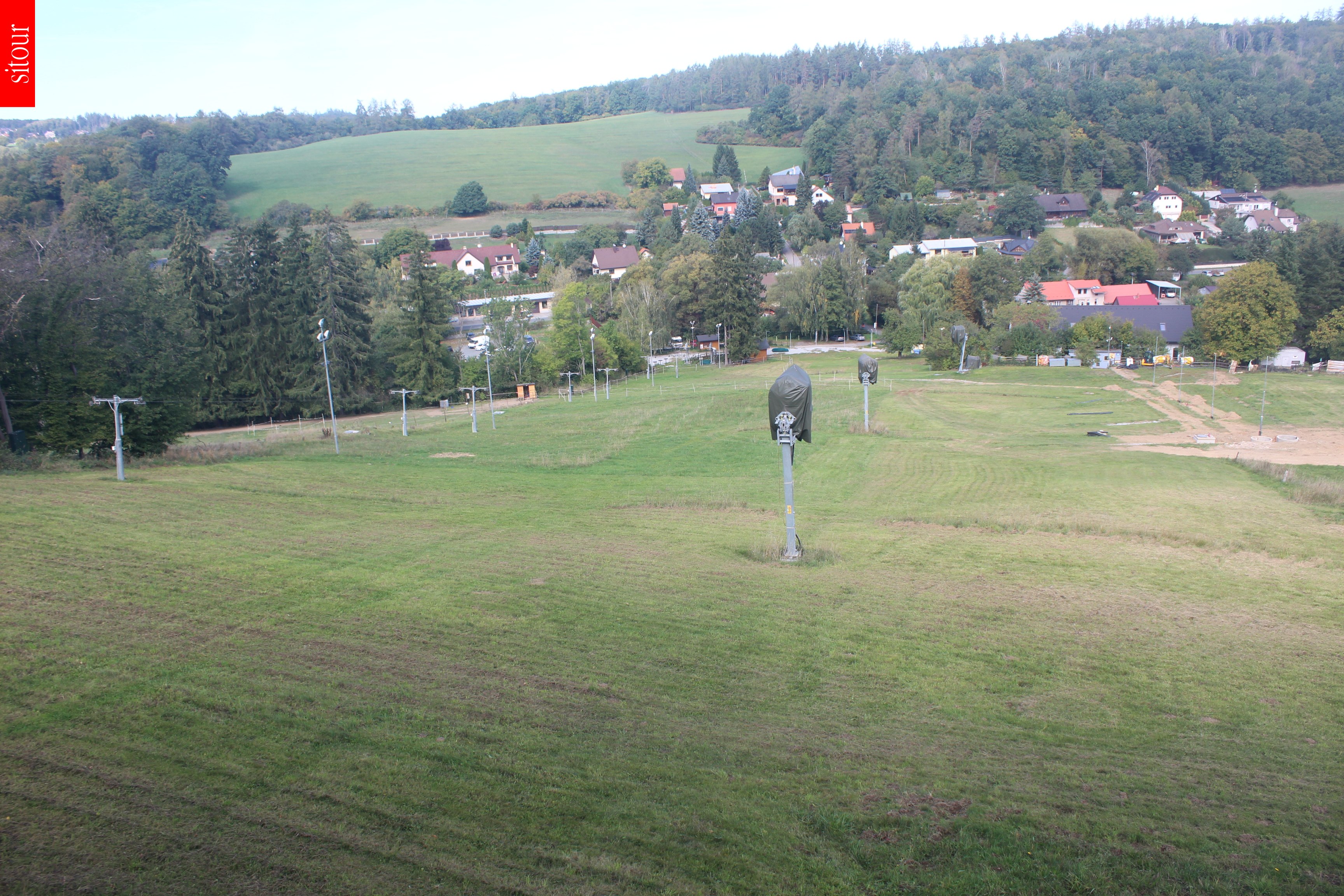 CHOTOUŇ